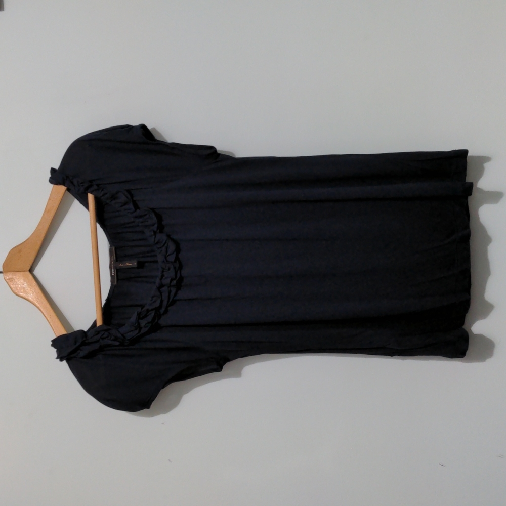 BCBG Max Azria Black Top Ruffled Neck Detail